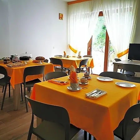 Il Girasole 3*