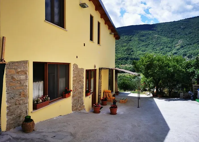 Il Girasole Nocleg ze śniadaniem Roccadaspide